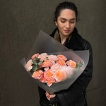 Приятное напоминание: авторский букет в нежной гамме в Санкт-Петербурге - Фотография 2