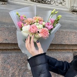 Сладкие мысли: пионовидные розы, эустома и другие цветы в Санкт-Петербурге - Фотография 5