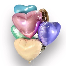 Букет «Воздушные шары «Сердца» / Разноцветная палитра / 7 шаров»