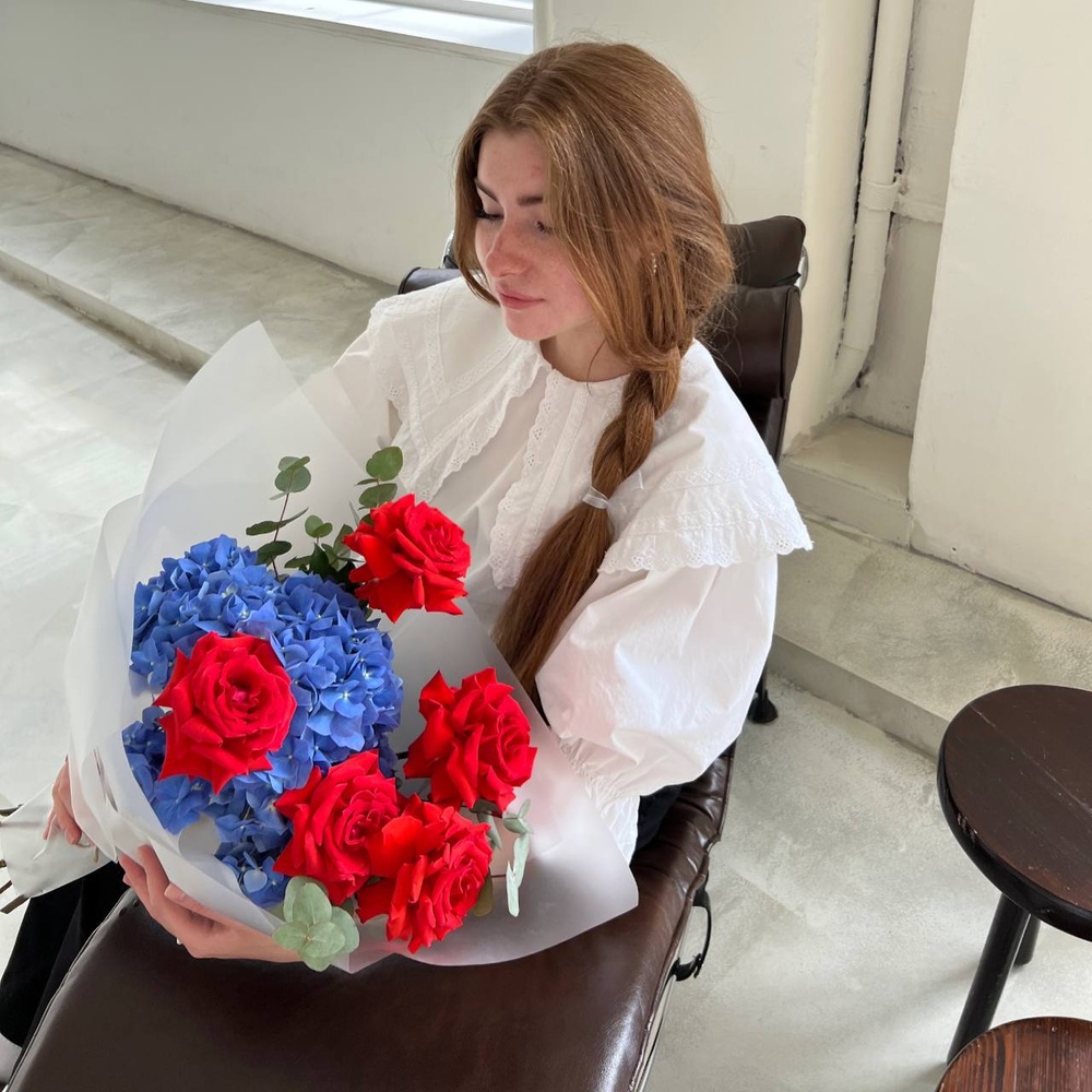 Клубника голубика