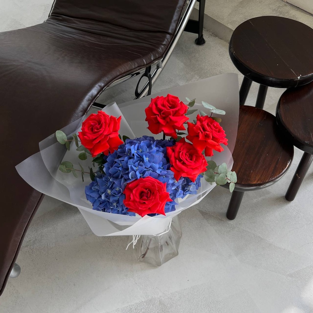 Клубника голубика