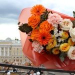 Букет Осенний грязный : герберы, розы, ирисы, гвоздики и другие цветы с доставкой в Санкт-Петербурге - Фотография 3