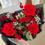 Карменсита: букет с красными розами - Фотография 4