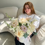 Выход в свет: в белых тонах - Фотография 2 Выход в свет: в белых тонах - Фотография 2