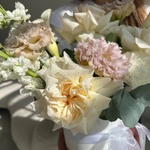 Выход в свет: в белых тонах - Фотография 3 Выход в свет: в белых тонах - Фотография 3