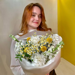 Букет «Миль Попс: ромашки и ароматная маттиола» Букет «Миль Попс: ромашки и ароматная маттиола»
