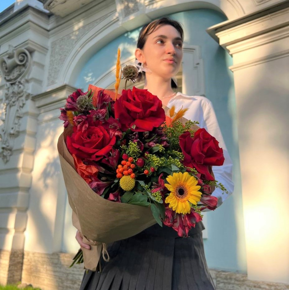 Букеты к 1 сентября с доставкой в Санкт-Петербурге