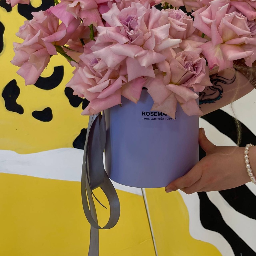 Мон Ами: французская роза Фейт в шляпной коробке