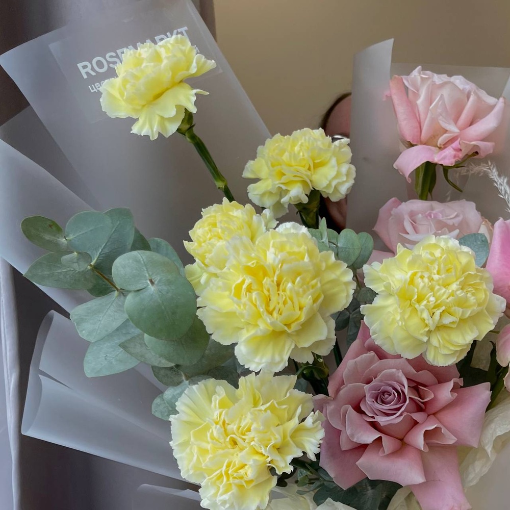 Твоя сладкая фантазия: кружевная роза Фейт и гвоздика + аквабокс и коробка-переноска