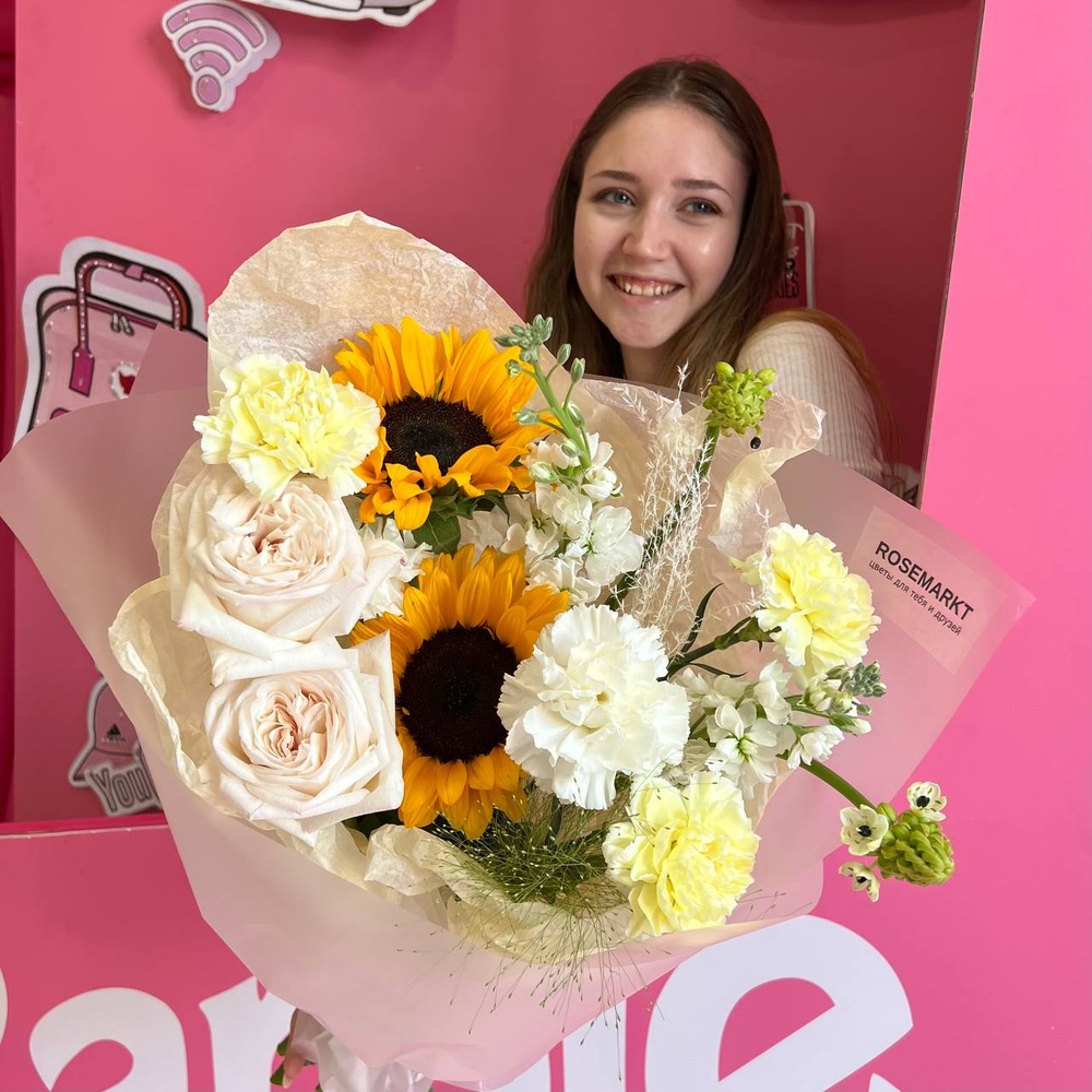 Свежие цветы и букеты с круглосуточной доставкой по Санкт-Петербургу