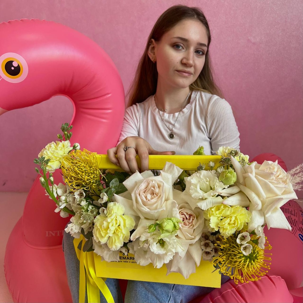 Свежие цветы и букеты с круглосуточной доставкой по Санкт-Петербургу