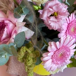 Свежие цветы и букеты с круглосуточной доставкой по Санкт-Петербургу - Фотография 5 Свежие цветы и букеты с круглосуточной доставкой по Санкт-Петербургу - Фотография 5