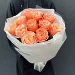 Пионовидный рай: пионовидные розы в лаконичной упаковке в Санкт-Петербурге - Фотография 1