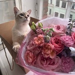 Царство Моти: букет в розовой гамме с пионовидными цветами  - Фотография 7