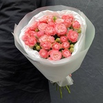 Сливочный вензель: пионовидные розы в лаконичной упаковке в Санкт-Петербурге - Фотография 2