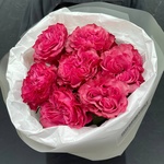 Пинк блюз: стойкие розы в лаконичной упаковке в Санкт-Петербурге - Фотография 1