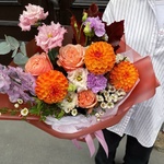 Сладкий сентябрь: осенний авторский букет в яркой гамме - Фотография 2