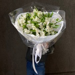 Пюр вайт: 11 белоснежных альстромерий - Фотография 1