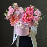 Королева Матильда: авторская композиция в шляпной коробке - Фотография 2 Королева Матильда: авторская композиция в шляпной коробке - Фотография 2