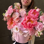 Королева Матильда: авторская композиция в шляпной коробке - Фотография 6 Королева Матильда: авторская композиция в шляпной коробке - Фотография 6