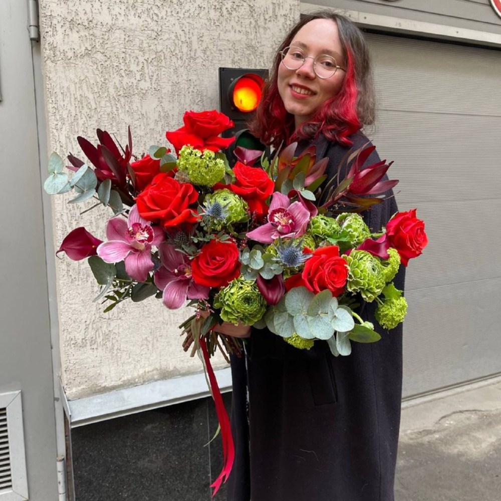 Гранатовый Джо: авторский букет в яркой гамме