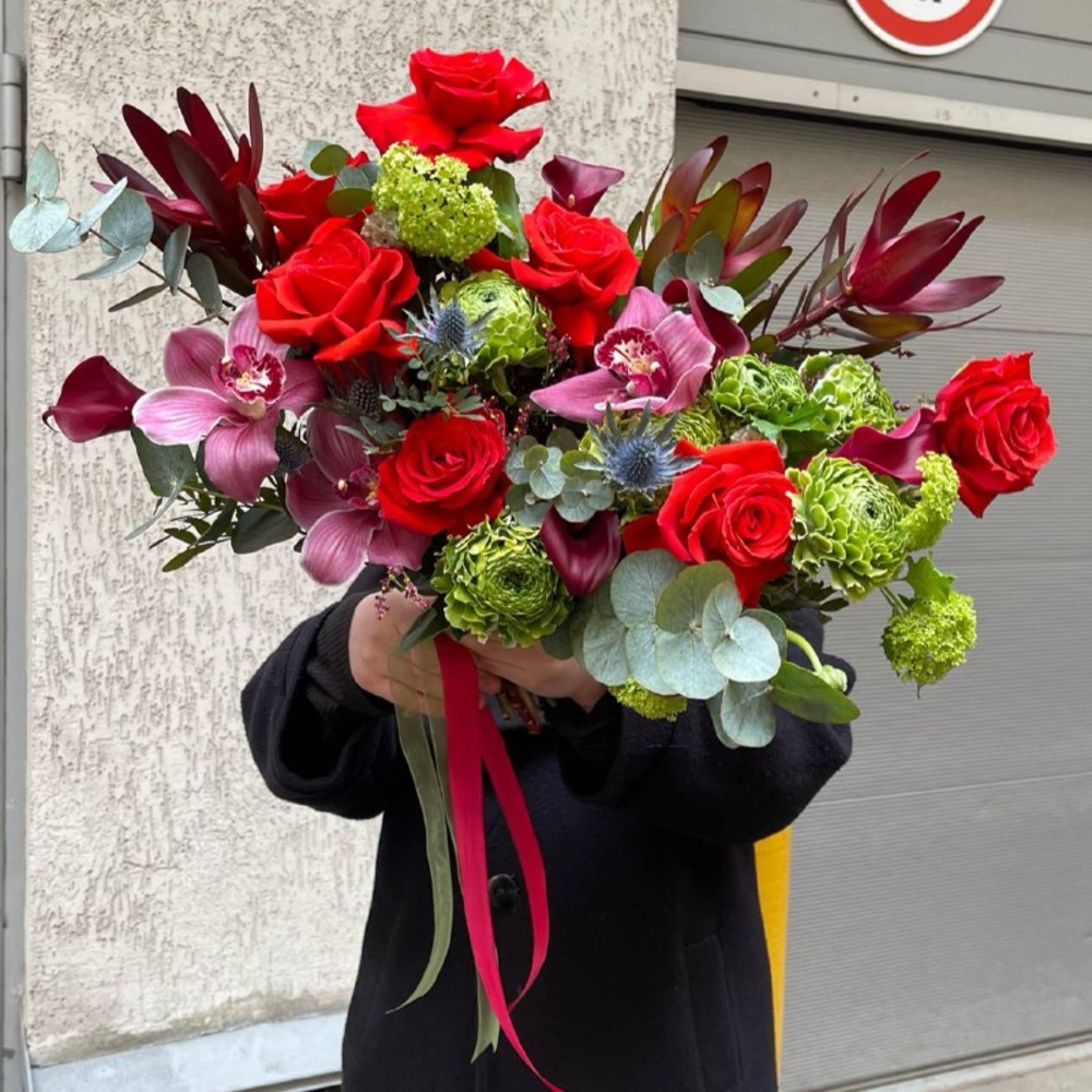 Гранатовый Джо: авторский букет в яркой гамме