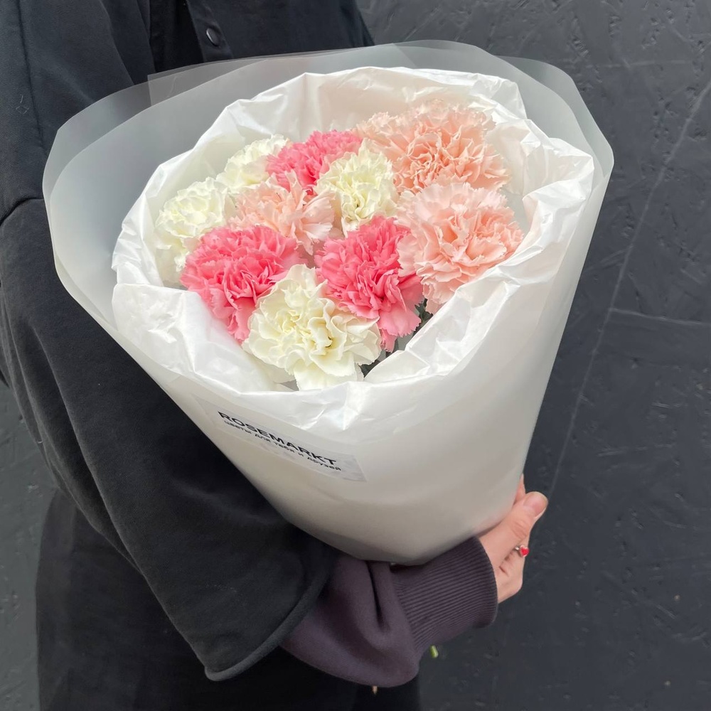 Делавэр: очень стойкие гвоздики в лаконичной упаковке