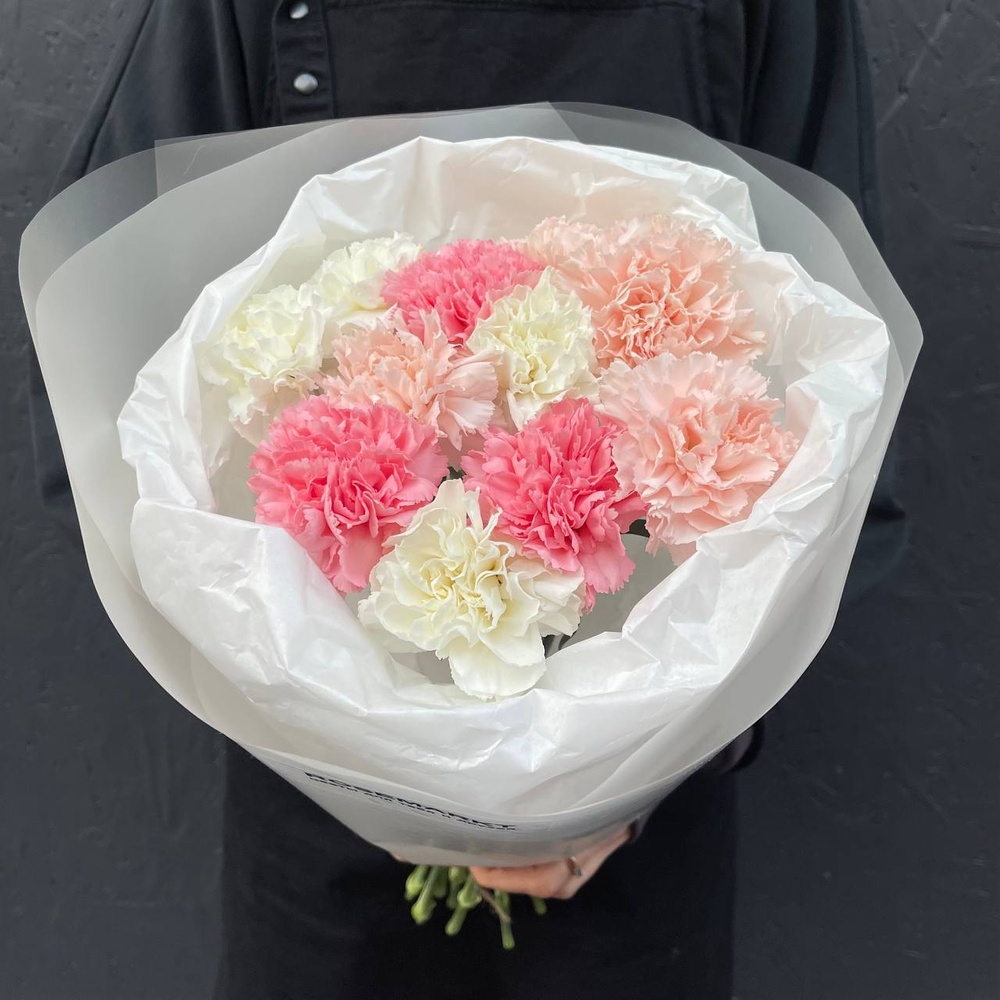 Делавэр: очень стойкие гвоздики в лаконичной упаковке