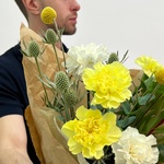 Моя попытка номер 5: кружевной диантус, эрингиум и краспедия с доставкой в Санкт- Петербурге - Фотография 5