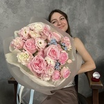 Счастливы навсегда: пионовидные розы, лизиантус и твидия с доставкой в Санкт- Петербурге - Фотография 5