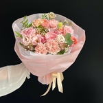 Цветы, которые распускаются по ночам: авторский букет в нежной гамме в Санкт-Петербурге - Фотография 5