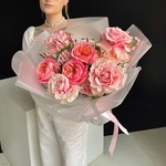 Свет моих очей: авторский букет с французскими розами  в Санкт-Петербурге - Фотография 1