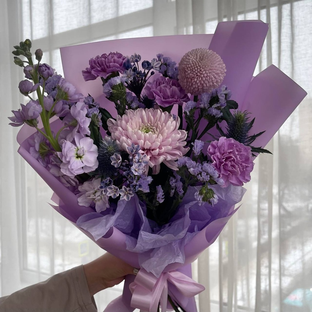 Аметистовые звезды: ароматная маттиола  и колючий эрингиум!