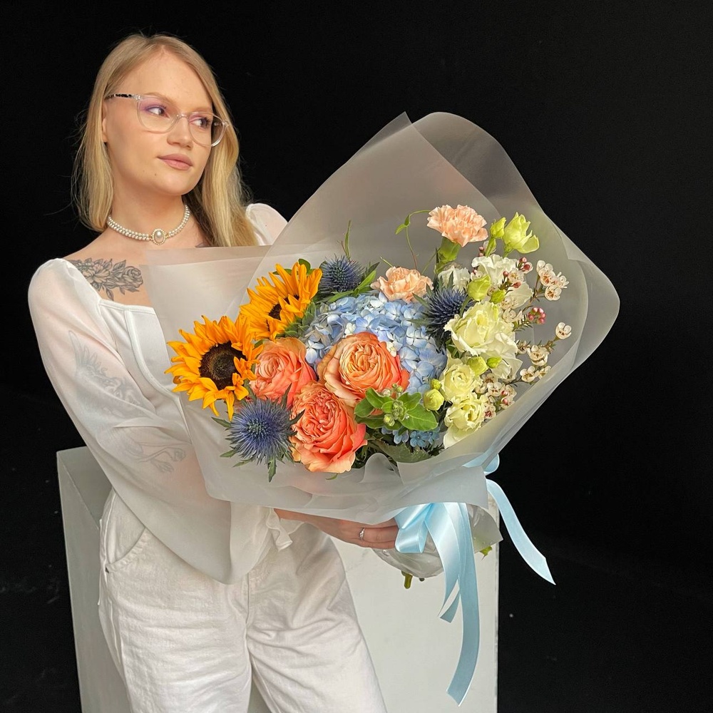 500 дней лета: авторский букет в нежной гамме в Санкт-Петербурге 500 дней лета: авторский букет в нежной гамме в Санкт-Петербурге