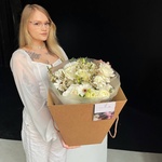 Вечное сияние чистого разума: авторский букет в белоснежной гамме в Санкт-Петербург - Фотография 2