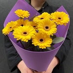 Солнечный луч: цветочный кулек с желтыми гермини в Санкт-Петербурге - Фотография 3