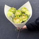 Грэнни Смит: пионовидные розы и диантусы в Санкт-Петербруге - Фотография 3