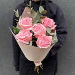 Пинк Пирл: пионовидные розы с эвкалиптом в Санкт-Петербурге - Фотография 5