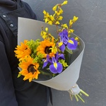 Ириска: подсолнухи и ирисы в Санкт-Петербурге - Фотография 6