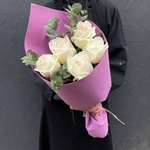 Вайт Энжел: букет-комплимент из очень ароматных роз в Санкт-Петербурге - Фотография 1
