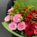 Ай оф зе Драгон: авторский букет со стойкими цветами в Санкт-Петербурге - Фотография 4