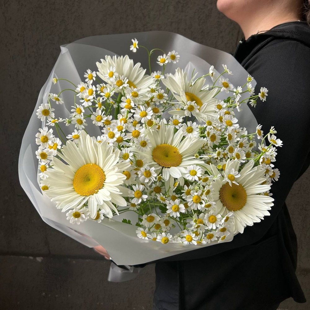 Букет «Любит-не любит: микс из ромашек»