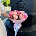 Помощник режиссера: букет из французских и кустовых роз - Фотография 4