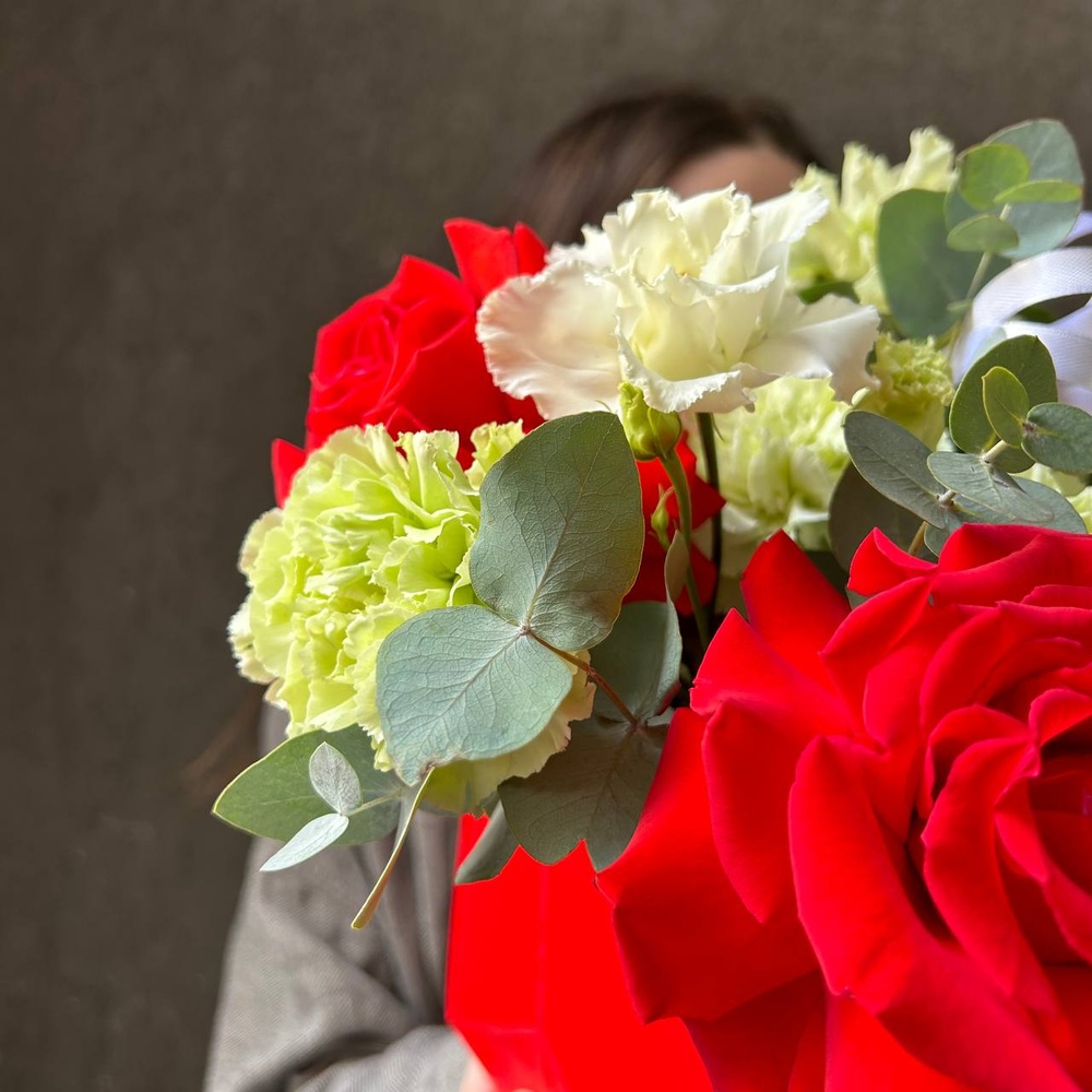 Не иначе — любовь! С доставкой на дом