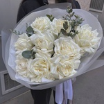 Одетта: букет с пионовидными розами из лебединого озера - Фотография 6