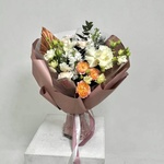 Букет «Радость встречи: пионовидная роза + аквабокс и коробка-переноска» - Фотография 9