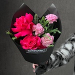 Клубника в горьком шоколаде: Пинк Флойд, хвойные ветки и розовые диантусы - Фотография 4