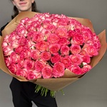 101 розовая роза в крафте с доставкой по Санкт-Петербургу - Фотография 6