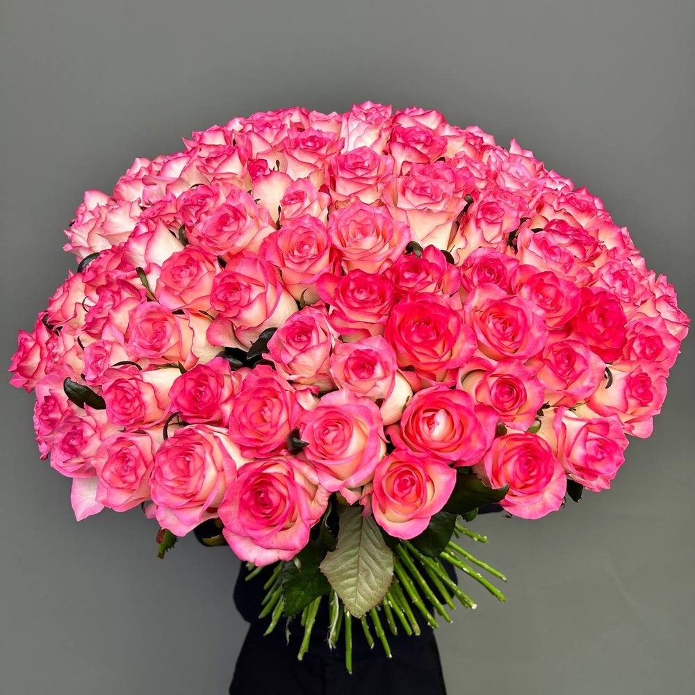 101 розовая роза с доставкой по Санкт-Петербургу