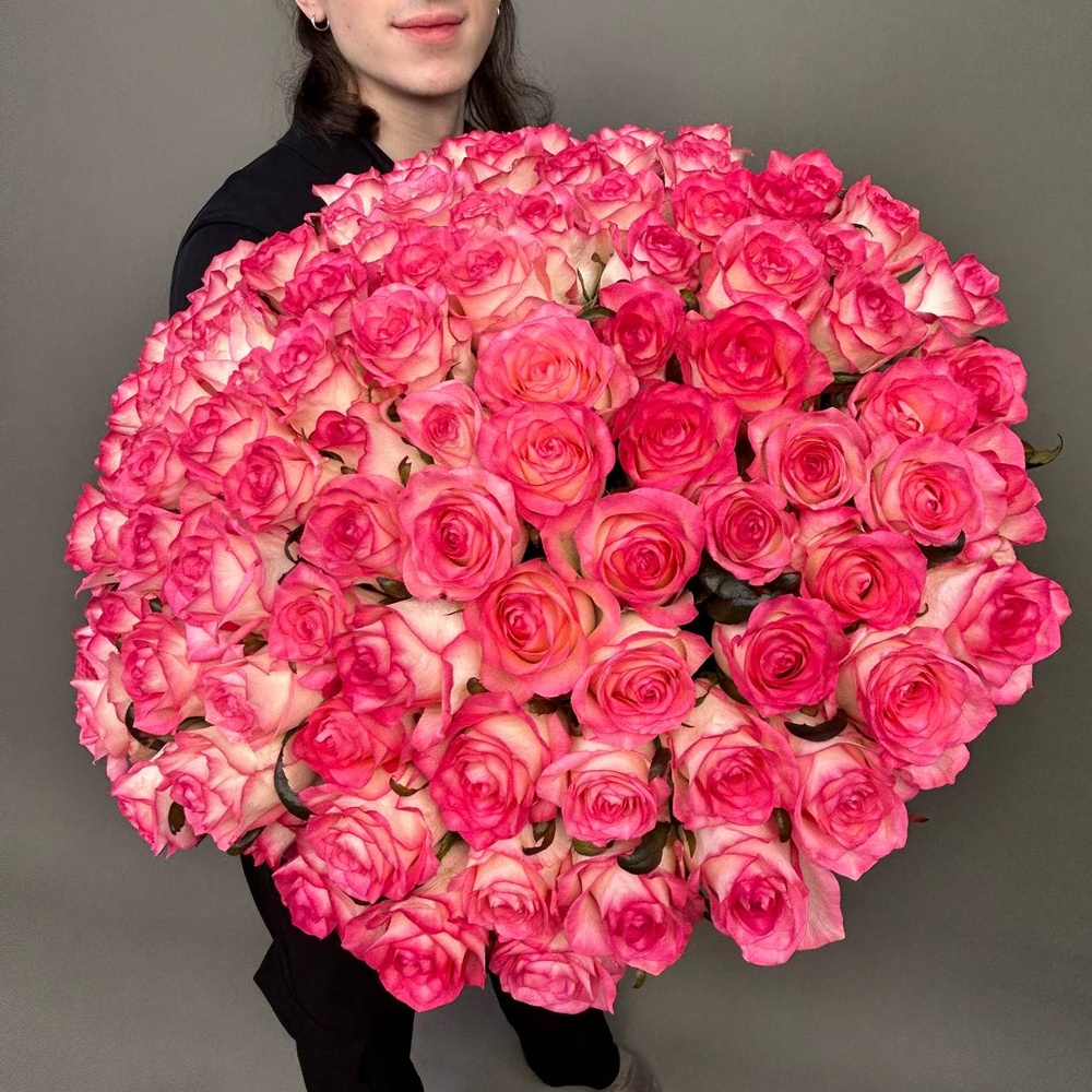 101 розовая роза